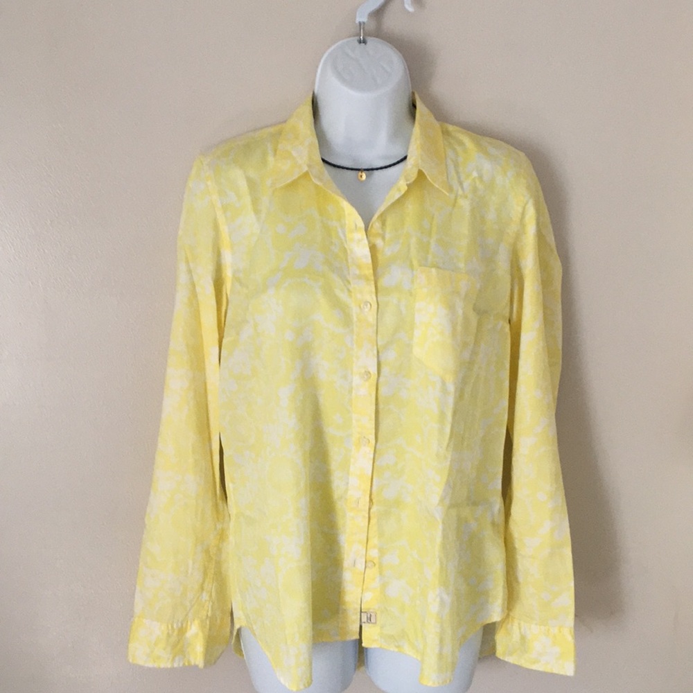 Gap Sz M yellow and white print top